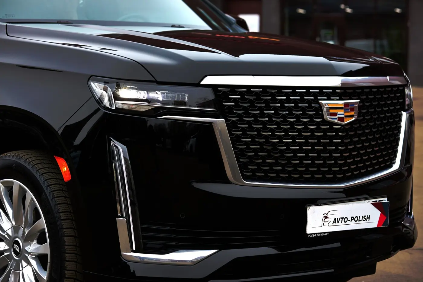 Cadillac Escalade в ПОЛИШ ПРЕМИУМ — фото 7